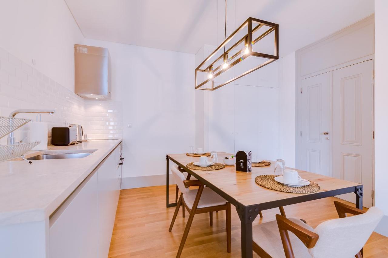 Apartament Poiais By Lisbon Inside Out Zewnętrze zdjęcie